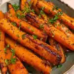 Honey Roasted Carrots Recipe – A Sweet and Savory Side Dish