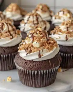 Hershey’s S’mores Cupcakes 6 Hershey’s S’mores Cupcakes with chocolate frosting and graham cracker crust