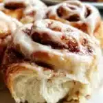 Homemade easy cinnamon rolls from scratch, soft and fluffy